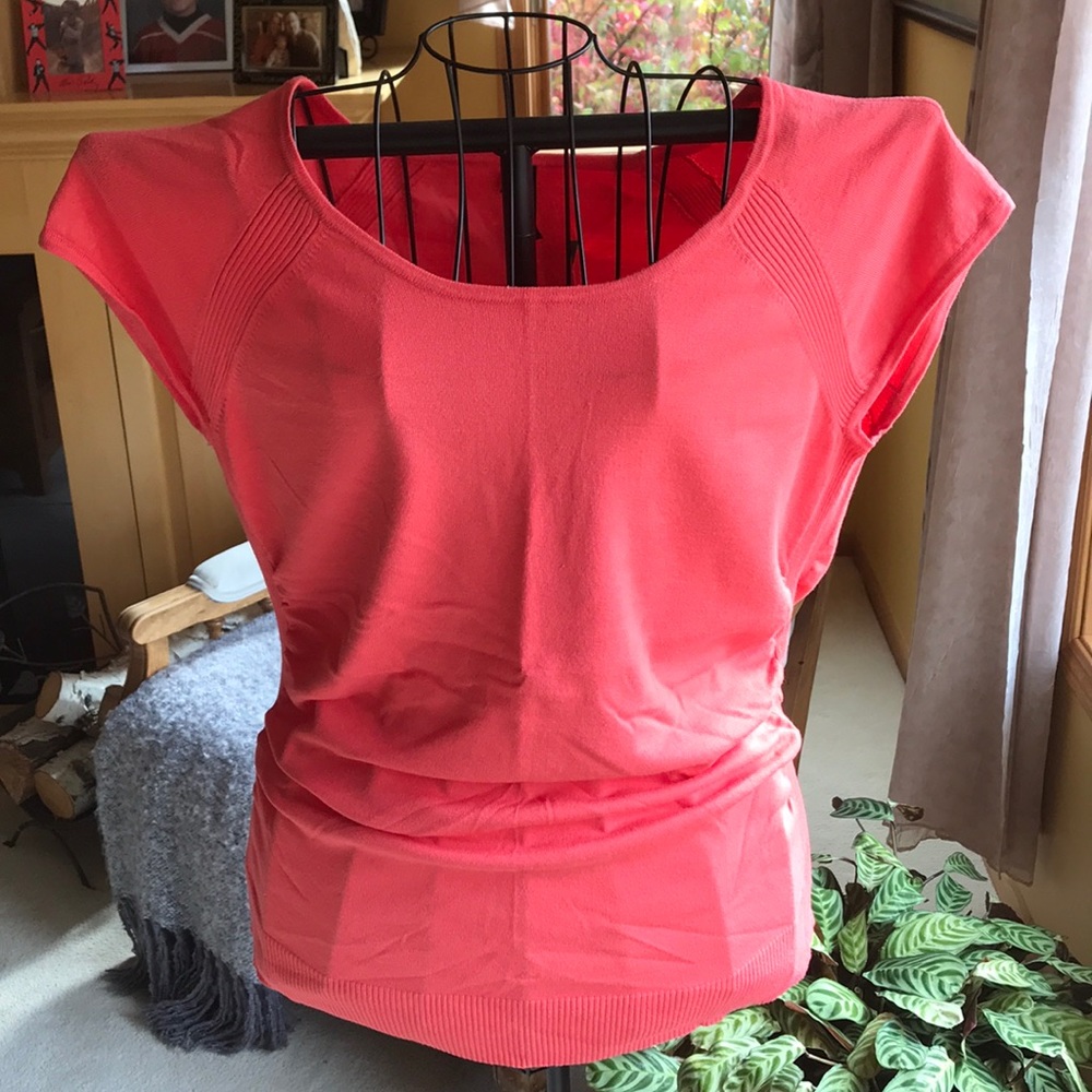 Maurice’s Lightweight Salmon colored Sweater NWT